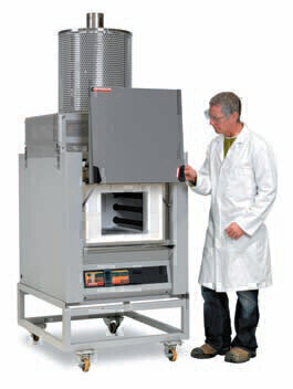 Furnace Constructed for the Thermal Treatment of Foamed Ceramics