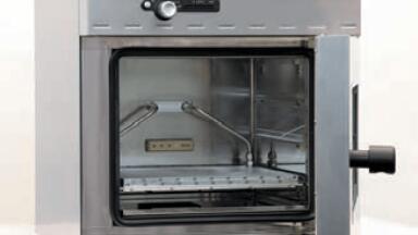Memmert Develops Cooled Vacuum Oven