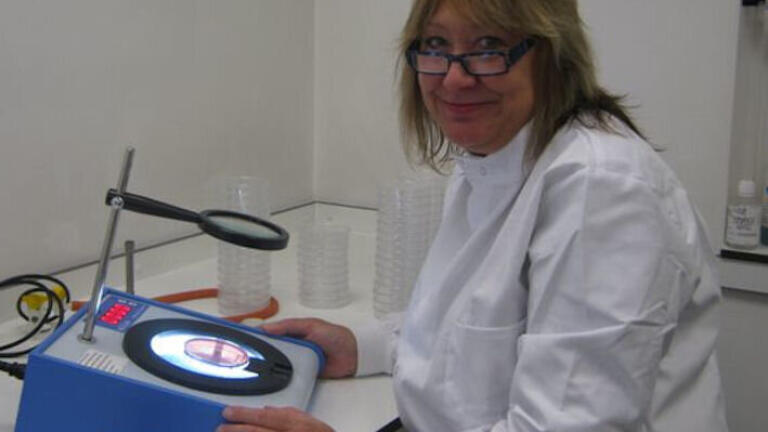 Manual Colony Counter helps Top Pie Maker Ensure their Produce are Free from Microbial Contaminants