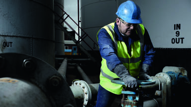 The Expert Guide to Spill Containment and Control