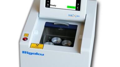 Low Cost Elemental Analyzer with Smartphone Interface