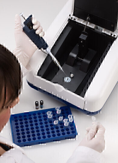 New Micro-Volume Spectrophotometer