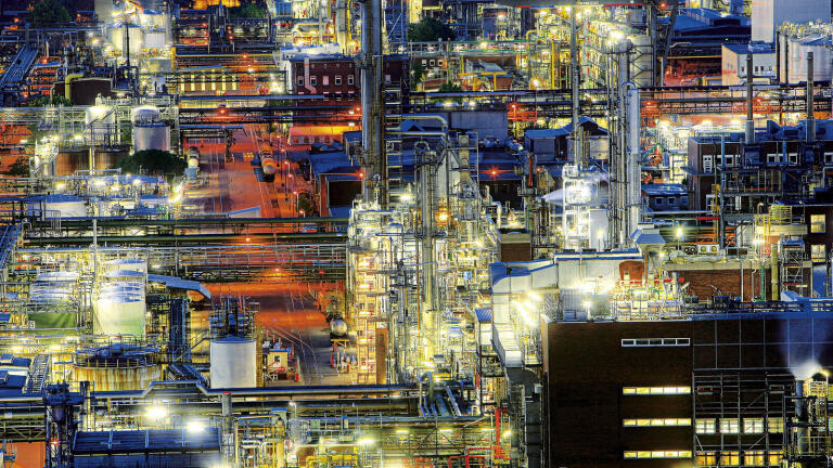 Autoanalyser Helps Protect Production Equipment