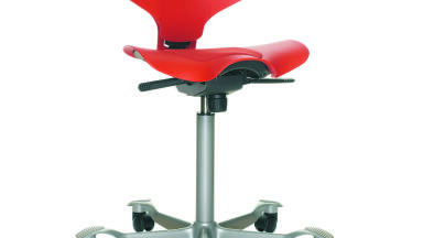 Medical Chair Combines Freedom of Movement with Support