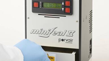 Heat Sealer Reproducibly Seals Microplates of all Types and Sizes