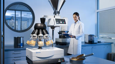 Representative Sample Division for Correct Analysis