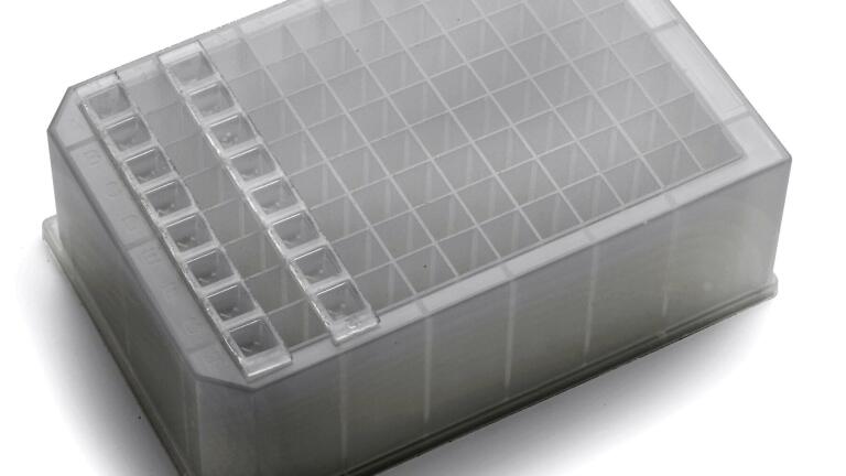 Cap Strips Offer Targeted Area Microplate Sealing