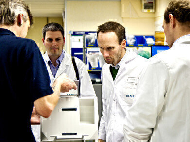 Blood Gas Systems set for Everest Return