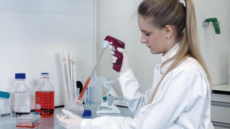 Fast Accurate Pipette Filling and Dispensing