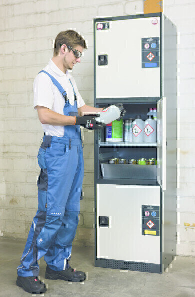 Space-saving Storage for Chemicals and Toxic Substances
