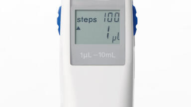 New Multipette M4 Dispenses up to 100 times without Refill and Counts all Executed Dispensing Steps
