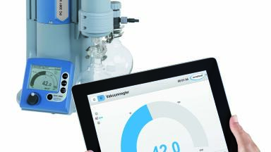 Web-Based Vacuum Control, Monitoring and Documentation