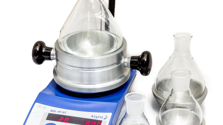 Synthesis and Evaporation In Pear Shaped Flasks