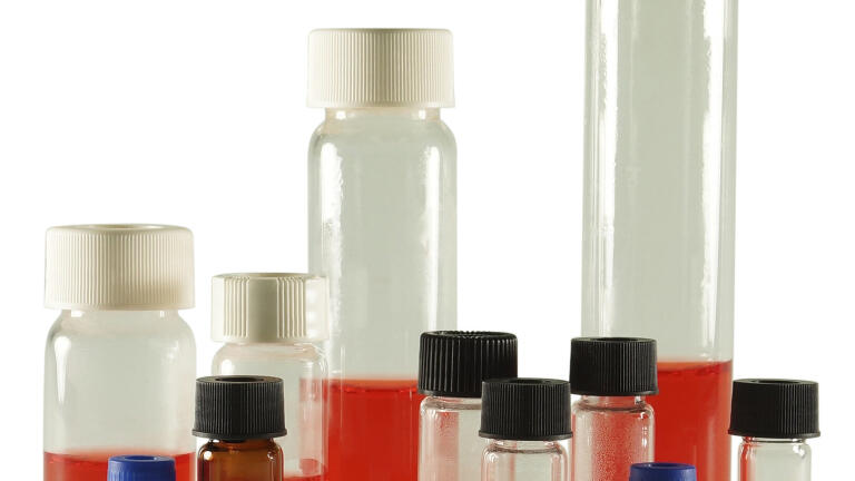 Maximise Sample Recovery with MicroSolv’s CDMR Glass Vials and Bottles