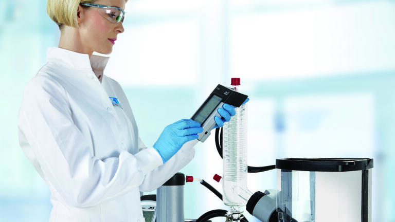 RC 900 rotary evaporator wins Red Dot Award