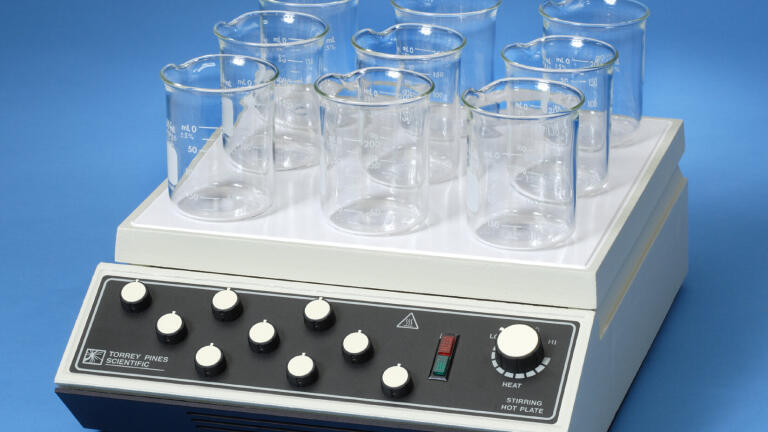 New Analogue Hot Plates and Stirrers features 5 or 9 Stirring Positions