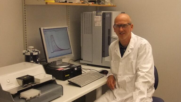 Digital Dispenser Simplifies SPR Experiments