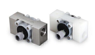 Low Inertia Meter for Measuring Refrigerant Flow
