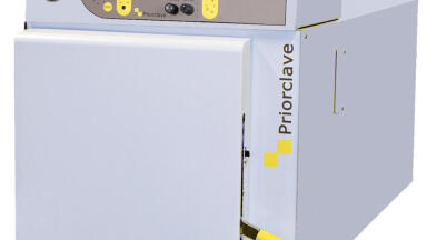 Bigger Capacity Benchtop Autoclave Meets Customer Wish List