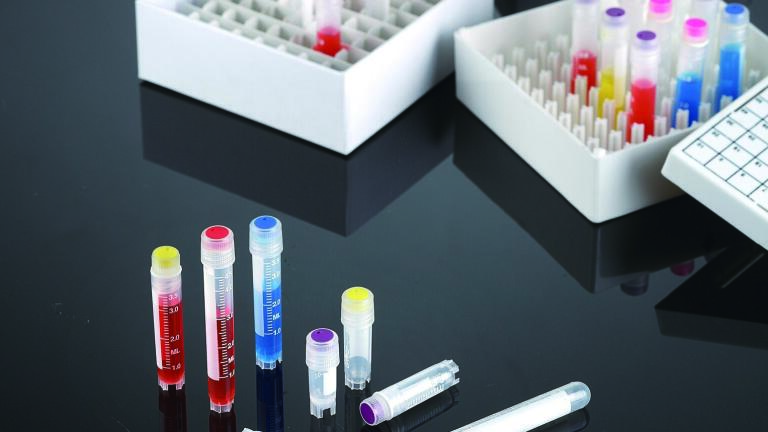 Cryogenic Tube: Laboratory and Medical Plastic Consumables with TUV Certification 