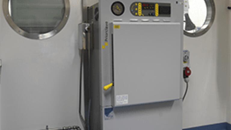 Pass-Through Laboratory Autoclave Creates Sterile Transit Path