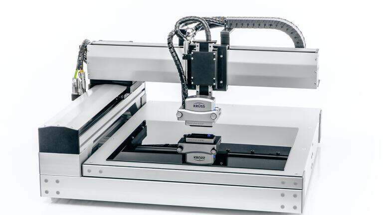 Robot-assisted Measurements of Surface Free Energy for Large Samples