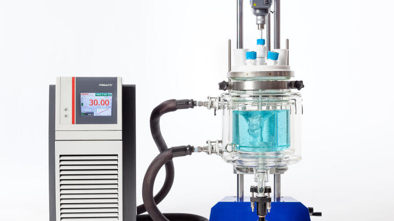 How Choice of Reactor Vessel Affects Reaction Performance