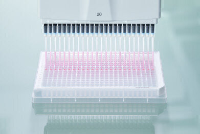 Manual Pipetting of 384-well Plates Made Easy  