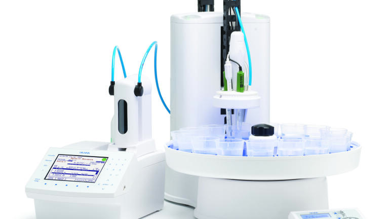 HI932 Automatic Titration System and HI922 Autosampler