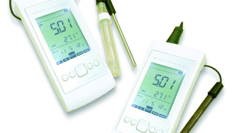 WalkLAB pH meter HP9010 and Conductivity meter HC9021 from Trans Instruments