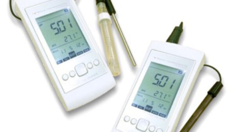 Introducing the WalkLAB pH Meter HP9010 and Conductivity Meter HC9021 from Trans Instruments