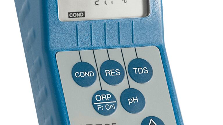 A comprehensive handheld solution for in-situ water quality analysis