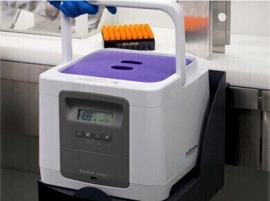 Safe, portable, and trackable cryogenic transport