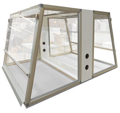 Dual-access balance enclosure 