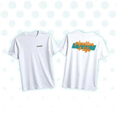 Show your creativity – win a custom-designed T-shirt!