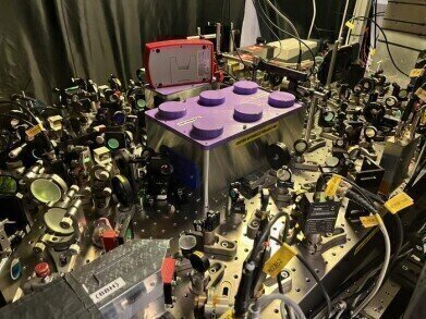 Quantum system breaks sensitivity barrier in tabletop optical sensing