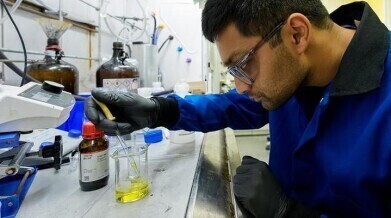 Nanoparticles that self-assemble at room temperature could transform vaccine delivery