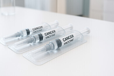 Glycoconjugate cancer vaccine shows greater level of action against animal tumours