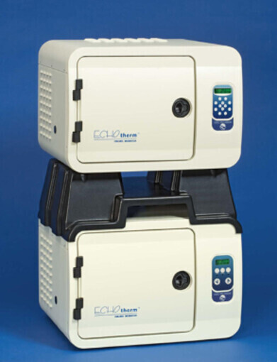 Vibration-free incubators for protein crystallography