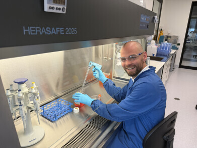 Pipet controller transforms precision and efficiency in cell culture