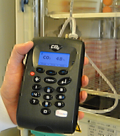 Pfizer double-checks CO2 incubators with Geotech portable gas analyser